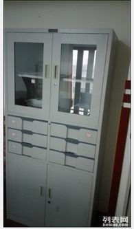 成都辦公設備轉讓 九成新會議桌、打印機、保險柜、電腦等一應俱全